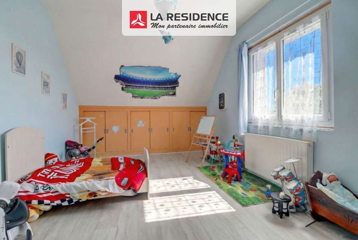 Maison 115 m² à Vert-En-Drouais  - photo 8