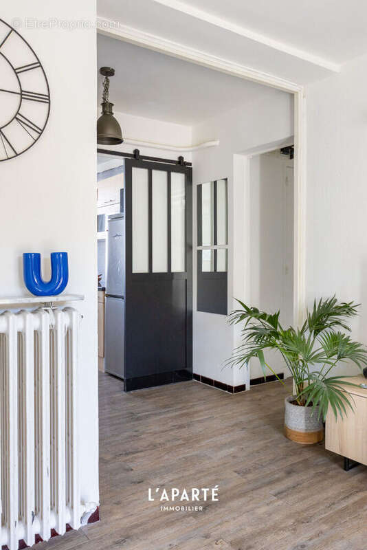 Appartement à MARSEILLE-11E