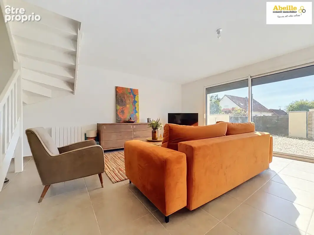 Maison entièrement rénovée, prête à vous accueillir. - photo 2