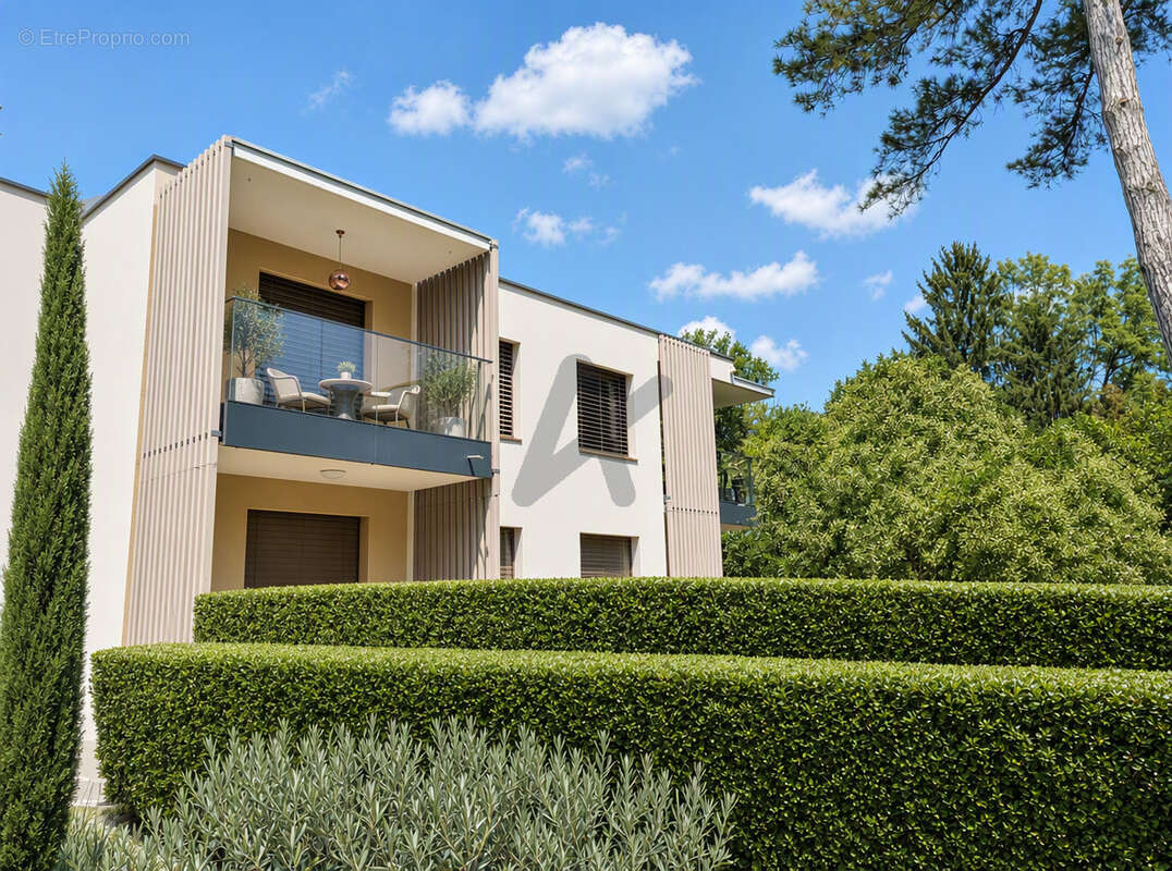 Écully   Appartement de 66,4 m2 avec terrasse dans une résidence confidentielle - photo 11