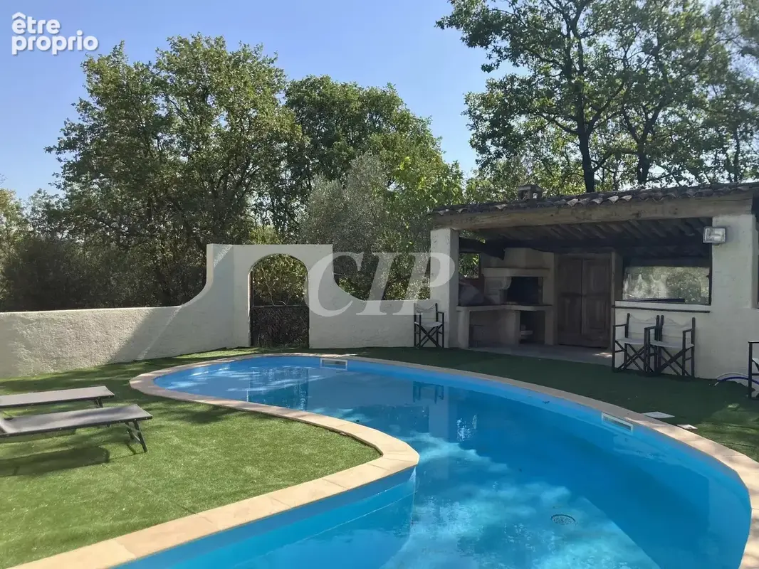 Flayosc maison t5 sur 1 hectare avec piscine - photo 22
