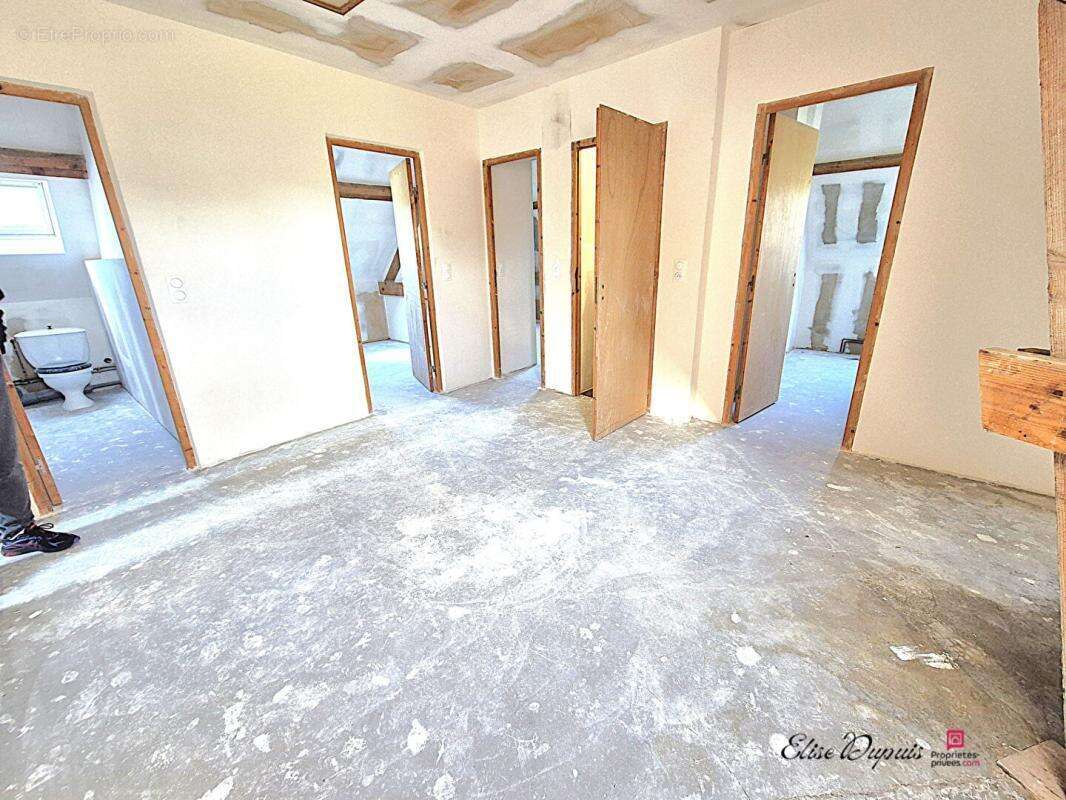 Maison à BERCENAY-EN-OTHE