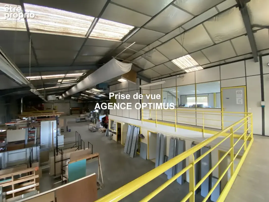 LOCAL PROFESSIONNEL + STOCKAGE - 1170 m2 bâtis sur 5886m2 de terrain - photo 8
