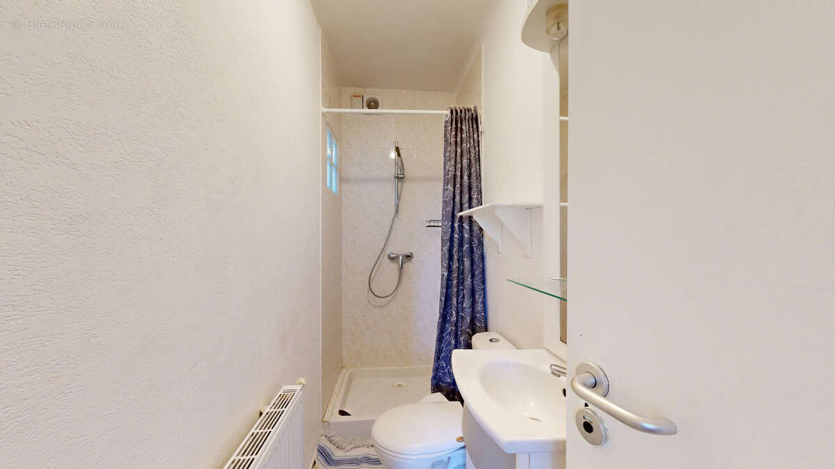 Appartement à CAROLLES