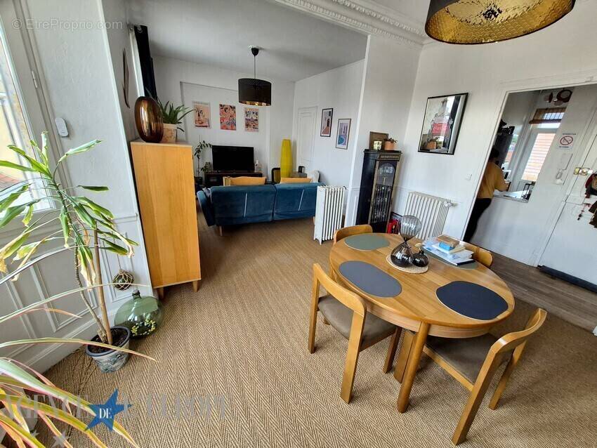 Appartement à VICHY