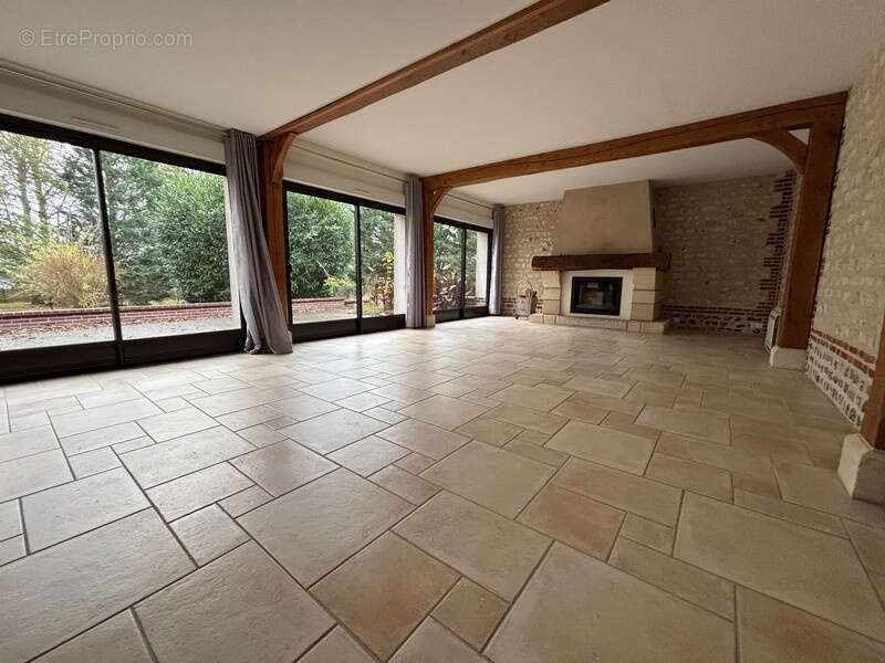 Maison à SAINT-MARTIN-DE-BOSCHERVILLE