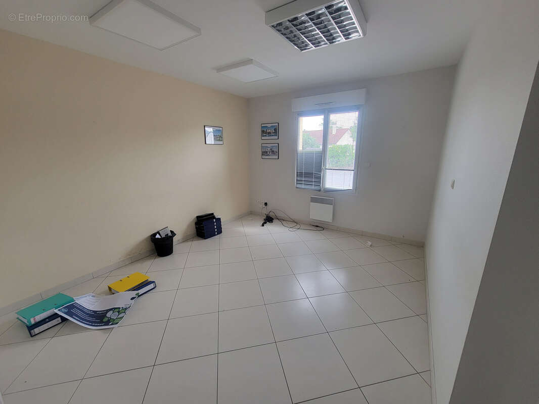 Commerce à SAINT-DOULCHARD