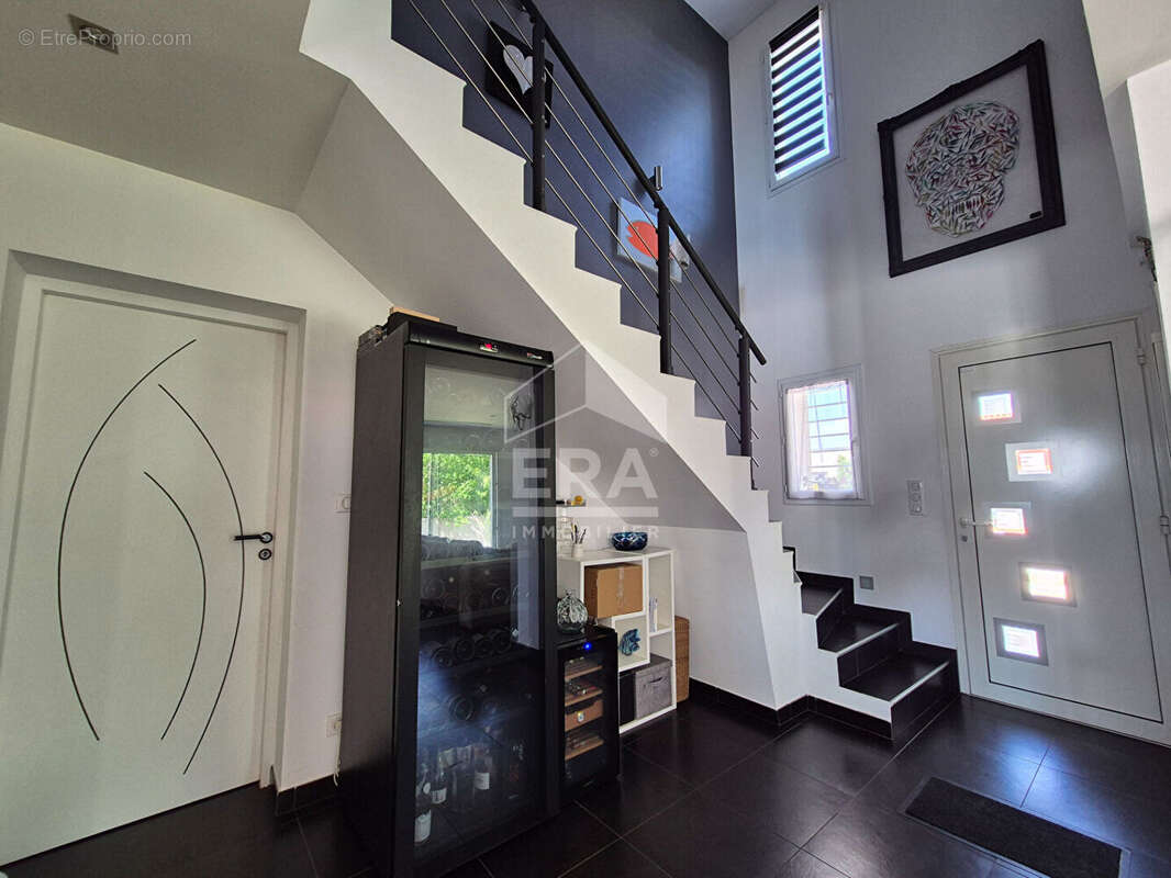 Maison Pollestres  4 pièce(s) 125 m2 - photo 14