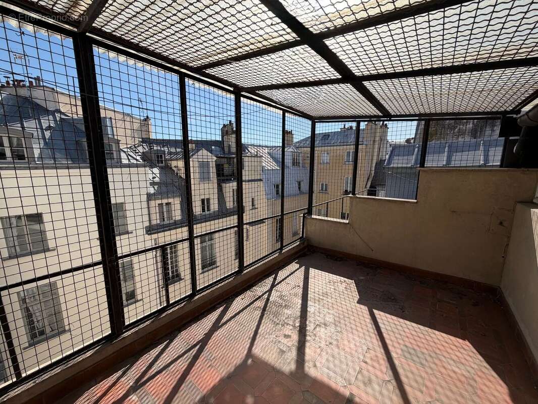 Photo 3 - Appartement à PARIS-1E