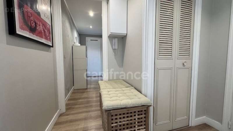 Beau 3 pièces - 66 m²- lumineux avec balcon, cave et proche RER D et métro – MAISONS ALFORT (94) - photo 8