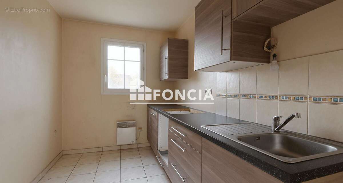 Appartement à LIEUSAINT