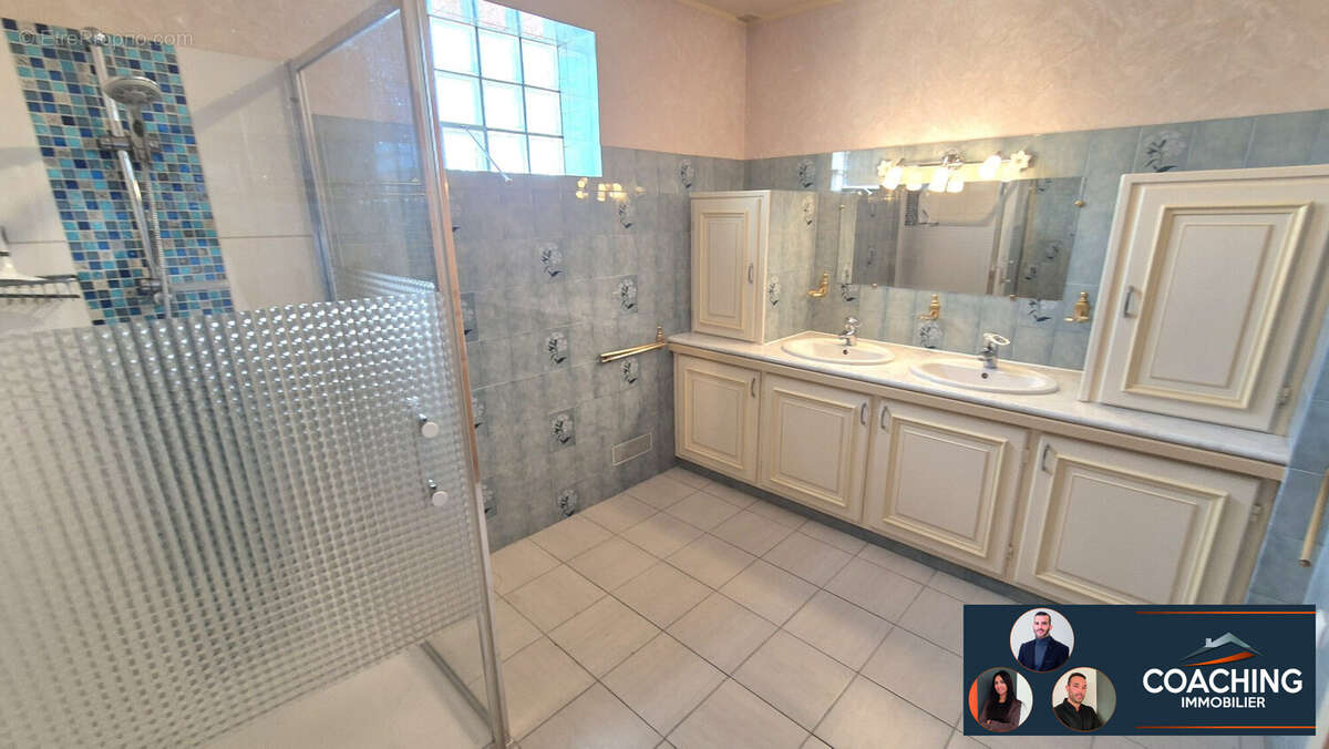 Maison 165 m² à Frignicourt  - photo 6
