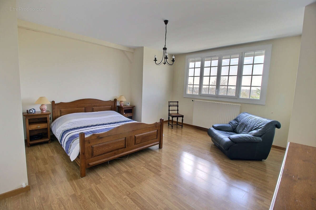 Maison à NOGENT-LE-ROI