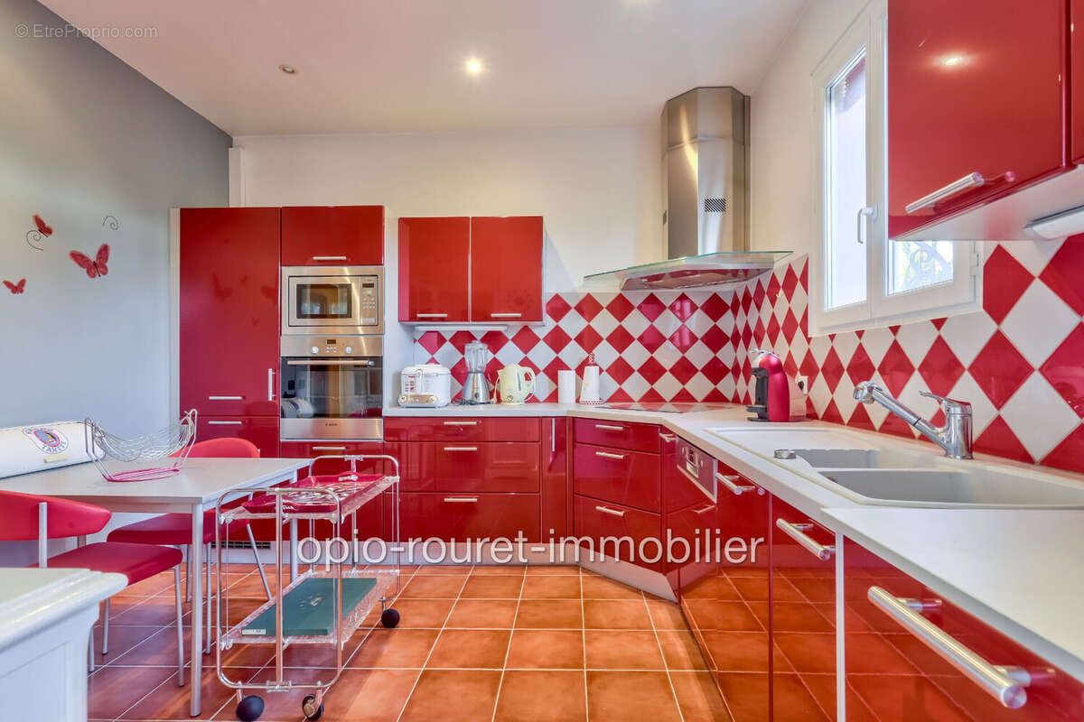 Maison à CAGNES-SUR-MER