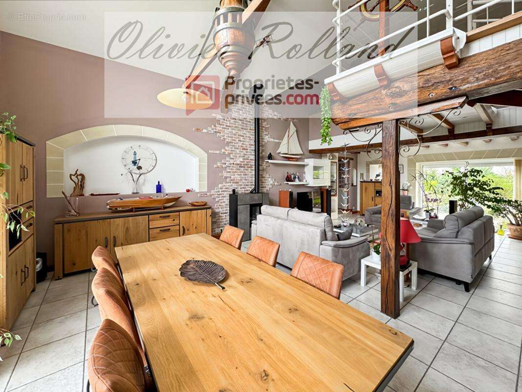 Maison à SAINT-SYLVAIN-D'ANJOU