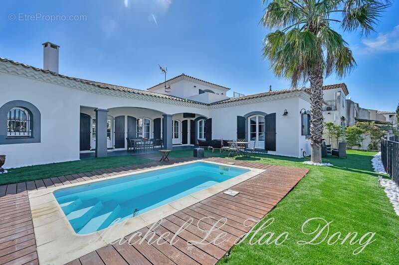 Maison à AIGUES-MORTES