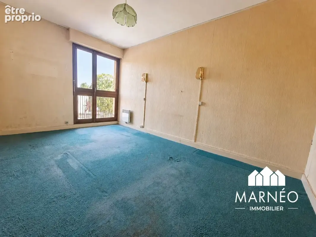 Appartement 4 pièces 71 m² à vendre à Chalons-En-Champagne (51000) - photo 3