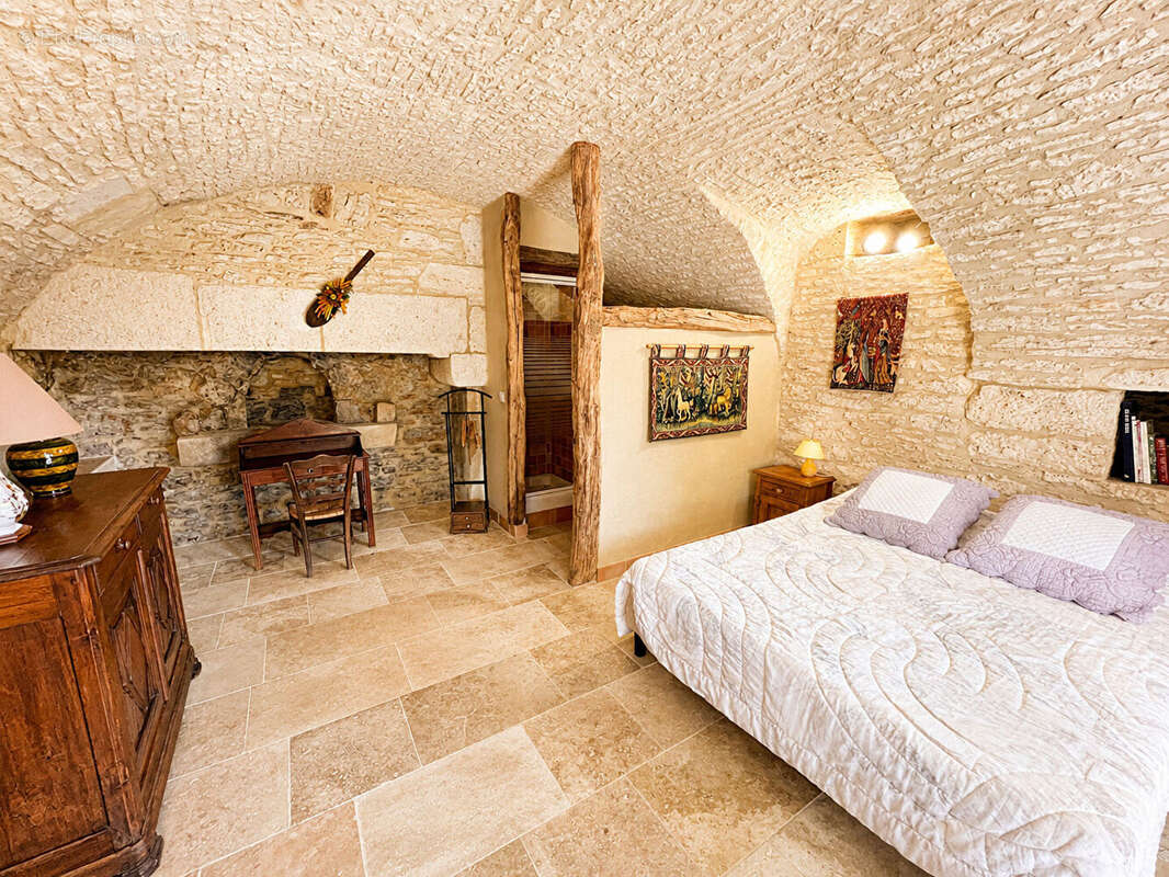 Hameau en pierre de caractère du XVI siècle - Visite virtuelle - photo 11