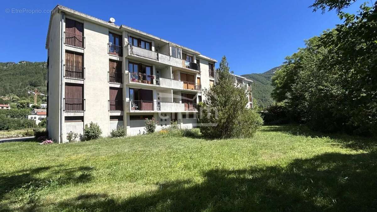 Appartement t4 avec garage - photo 11