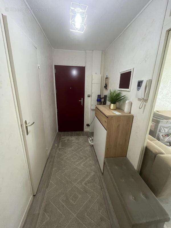 Appartement à LA VERPILLIERE