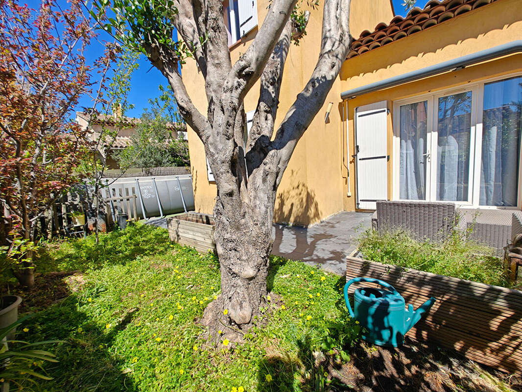 Maison à LA VALETTE-DU-VAR