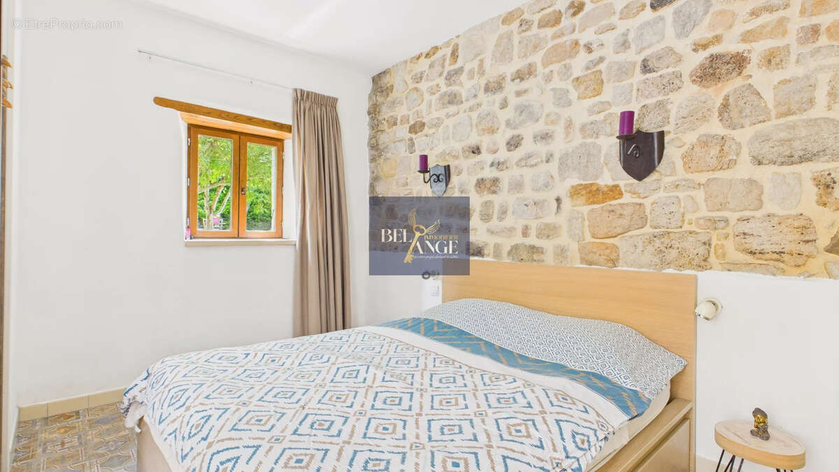 Maison à LARGENTIERE