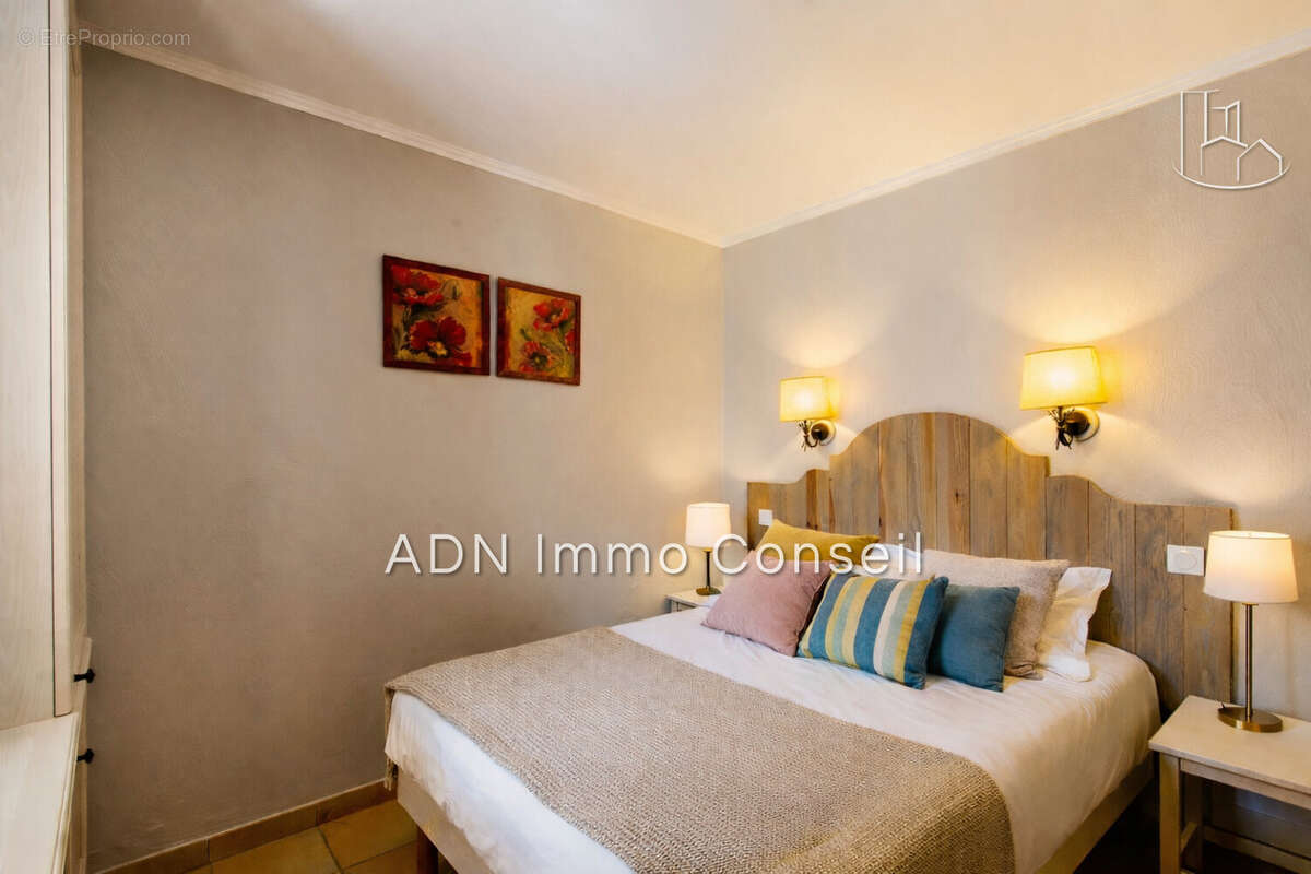 Appartement à MALLEMORT