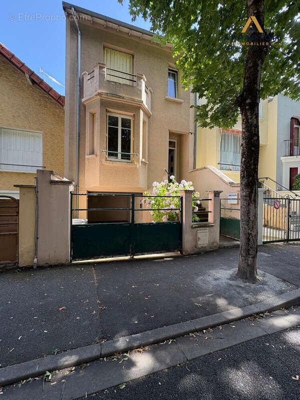 Maison à VICHY