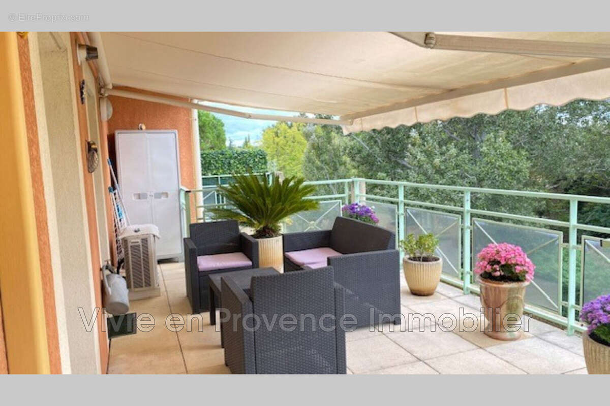 Appartement à LE PONTET