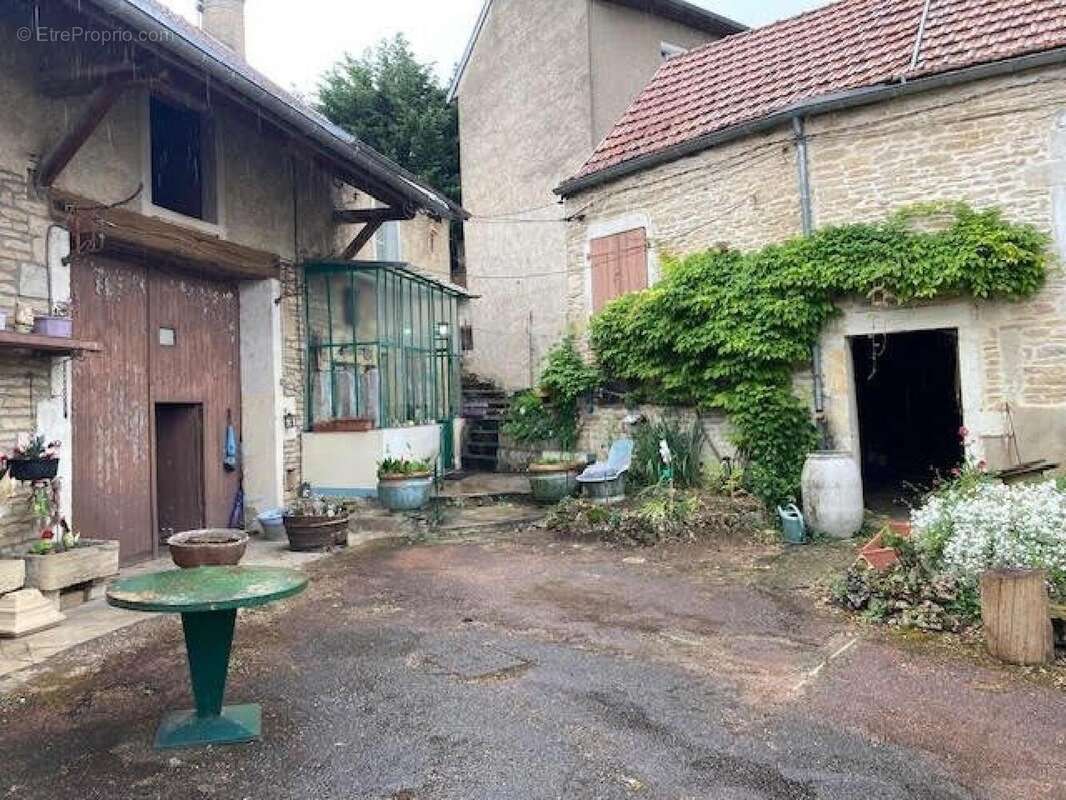 Photo 2 - Maison à AHUY