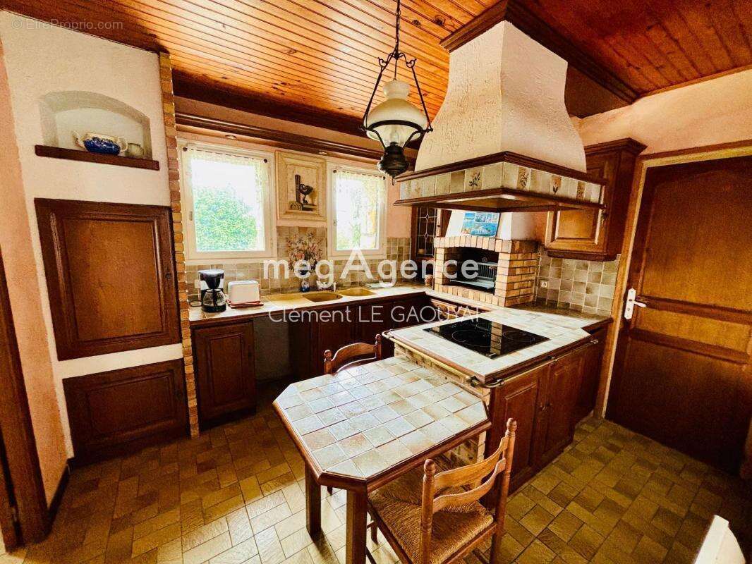 Maison à PLEUMEUR-BODOU