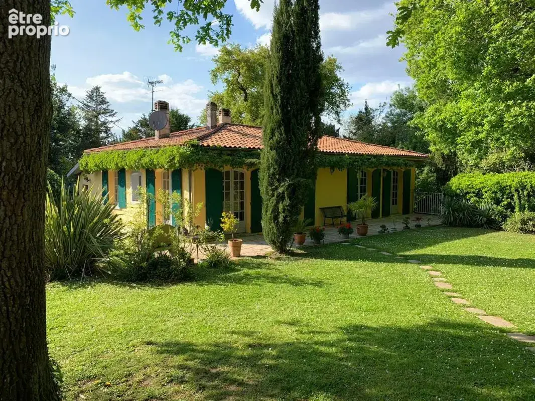 Maison à EYSINES
