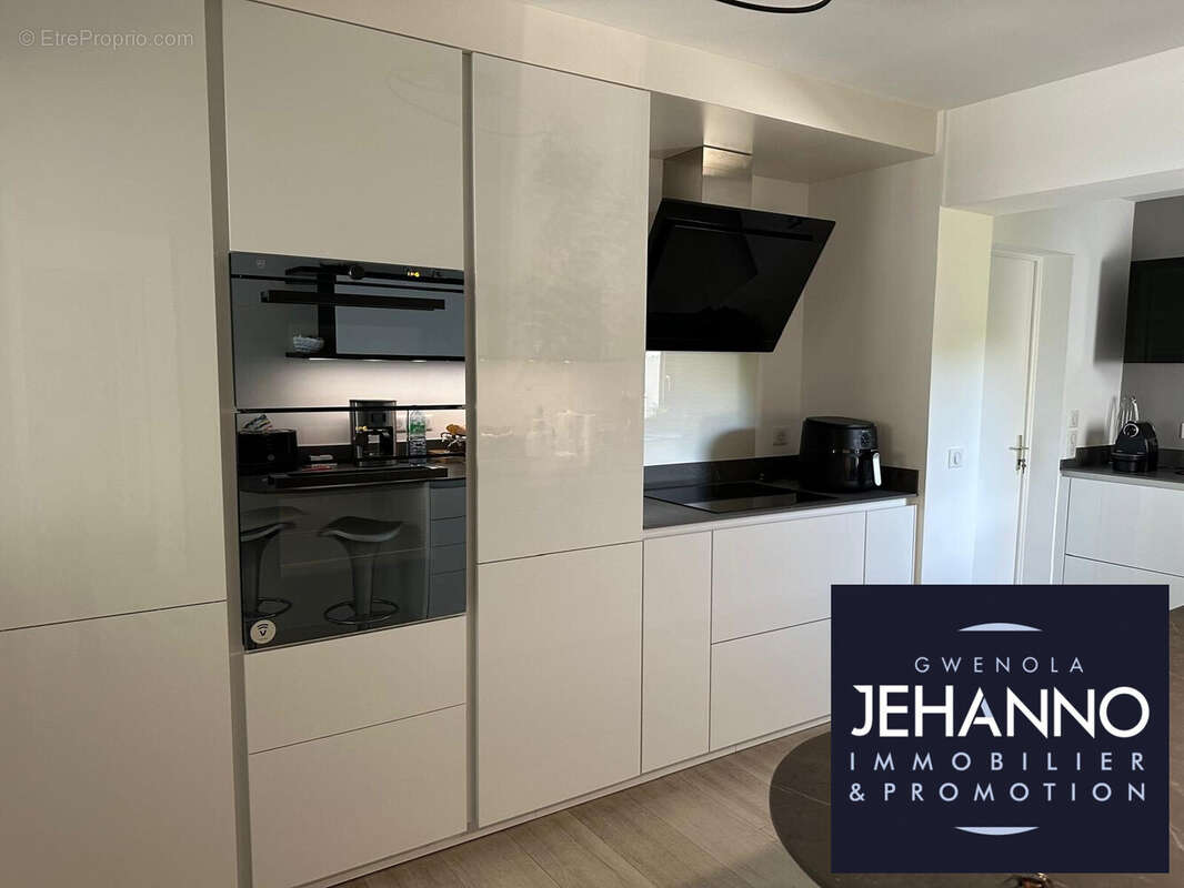 Maison 174 m² à Clohars-Carnoet  - photo 4