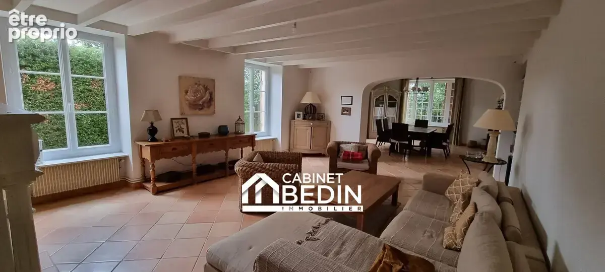 Maison 9 pièces 246 m² à vendre à Bayon-Sur-Gironde (33710) - photo 3