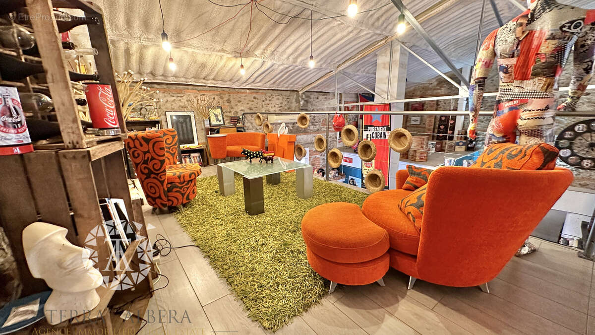 Maison à SAINT-GENIS-DES-FONTAINES