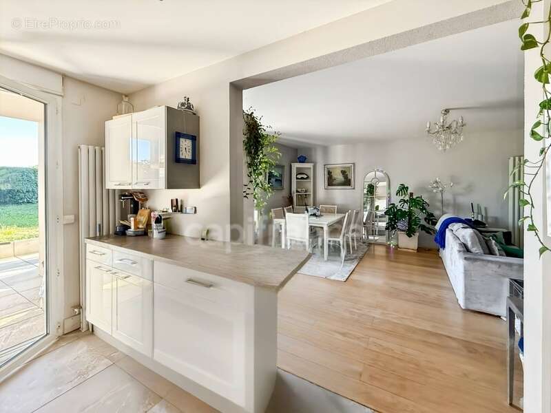 Appartement à DIVONNE-LES-BAINS