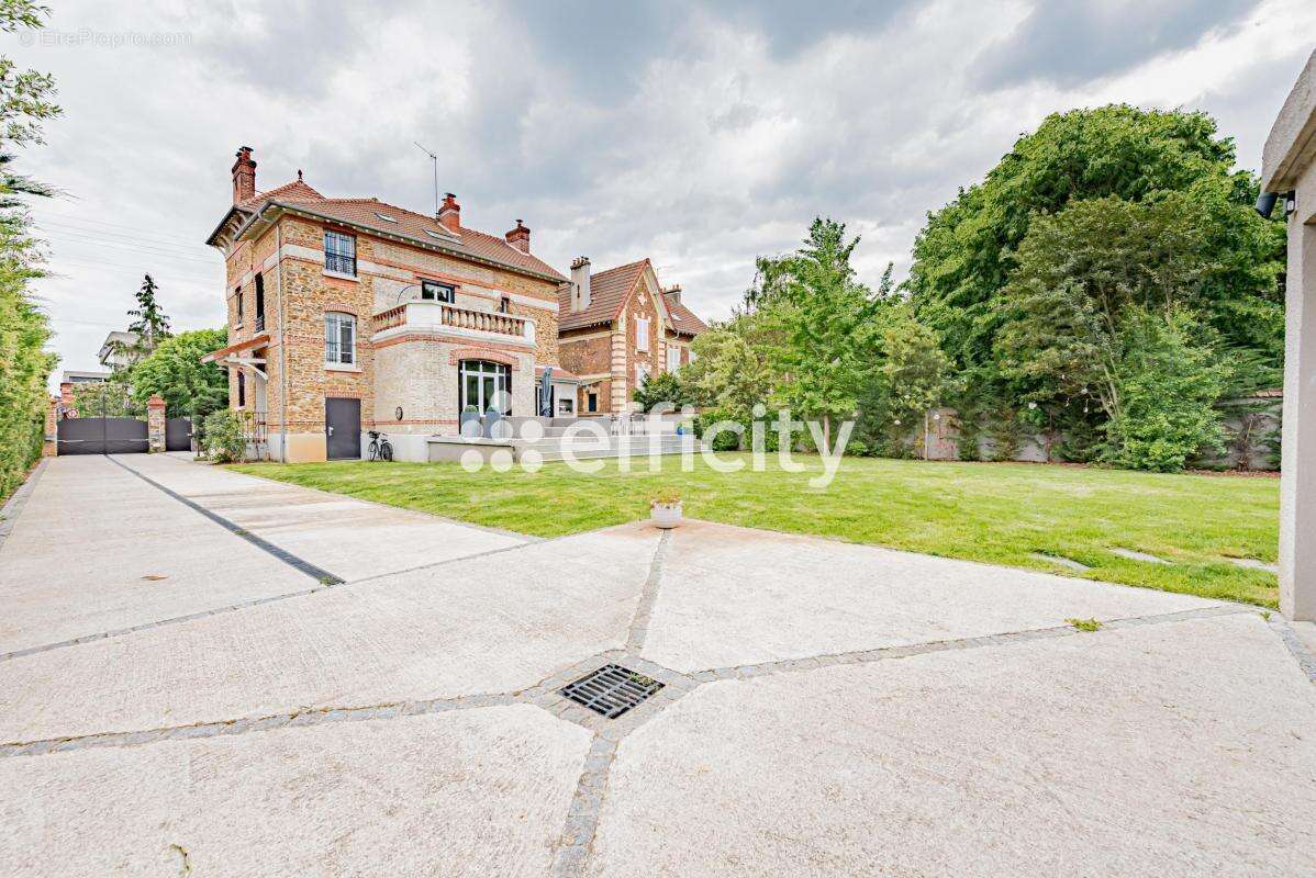 Maison à ABLON-SUR-SEINE