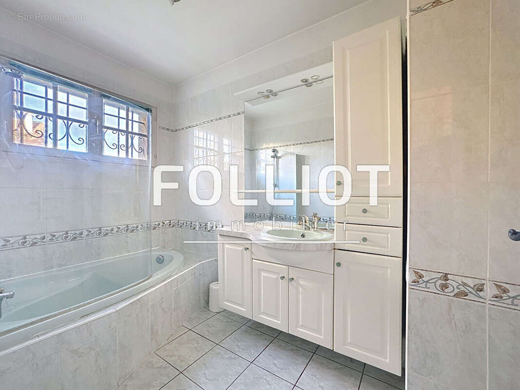 Maison à CAMBES-EN-PLAINE