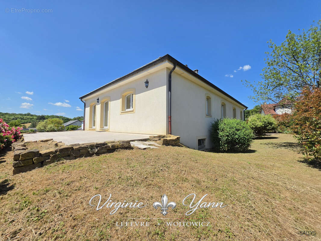 Maison 231 m² à Thionville  - photo 4