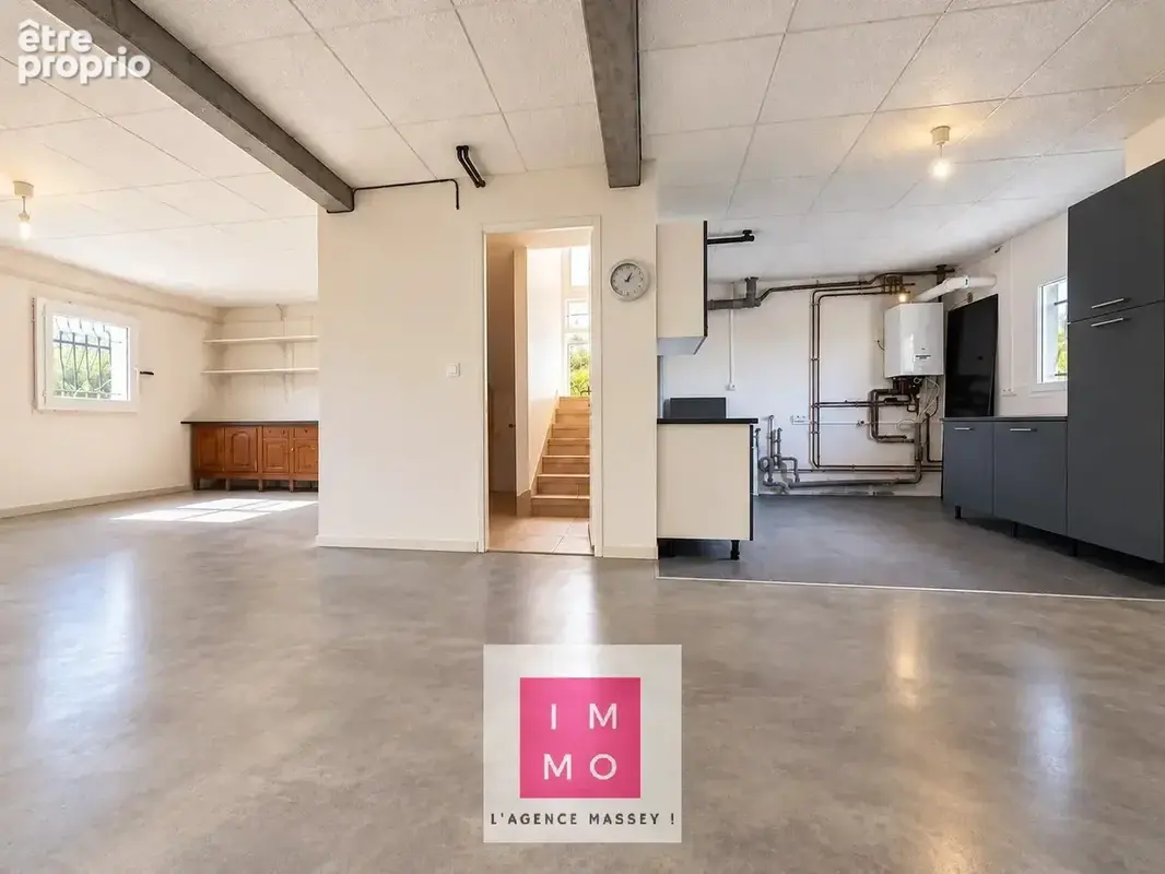Belle maison familiale de 147 m² avec 5 chambres, terrasses et jardin - photo 22