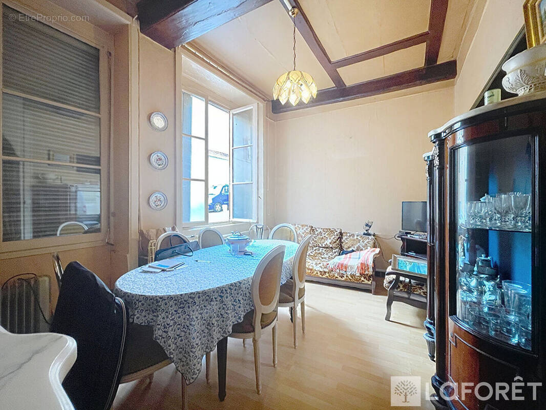 Appartement à LYON-1E