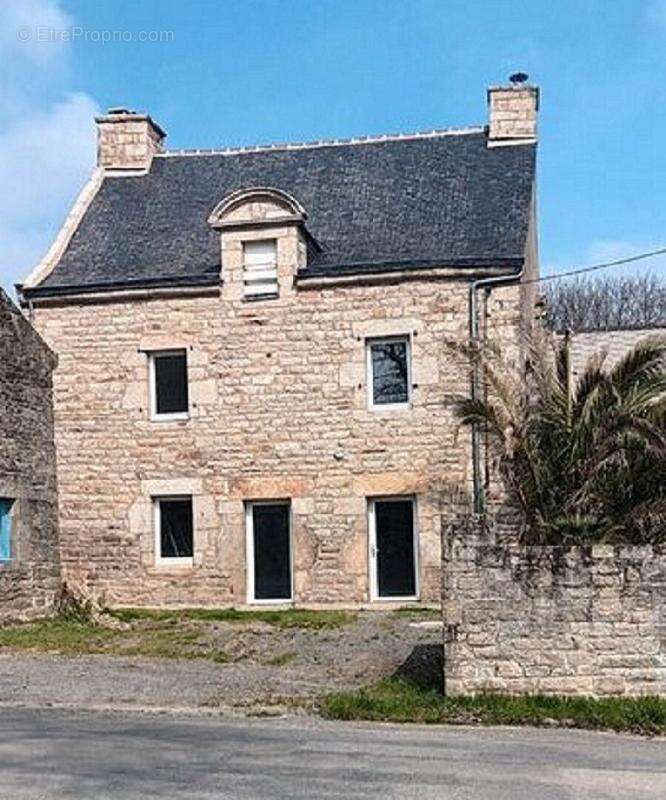 Maison à PEAULE