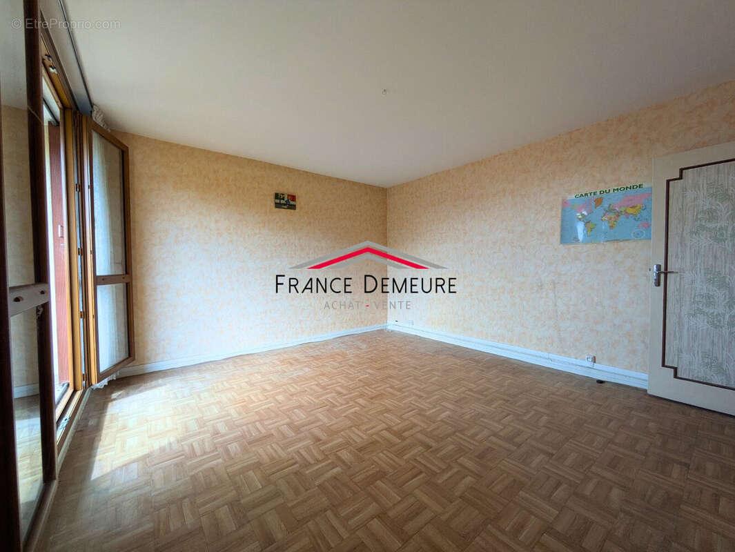 Appartement 57 m² à Franconville  - photo 6
