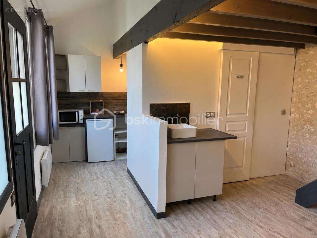 Appartement T2 de 73m² + Box - photo 2