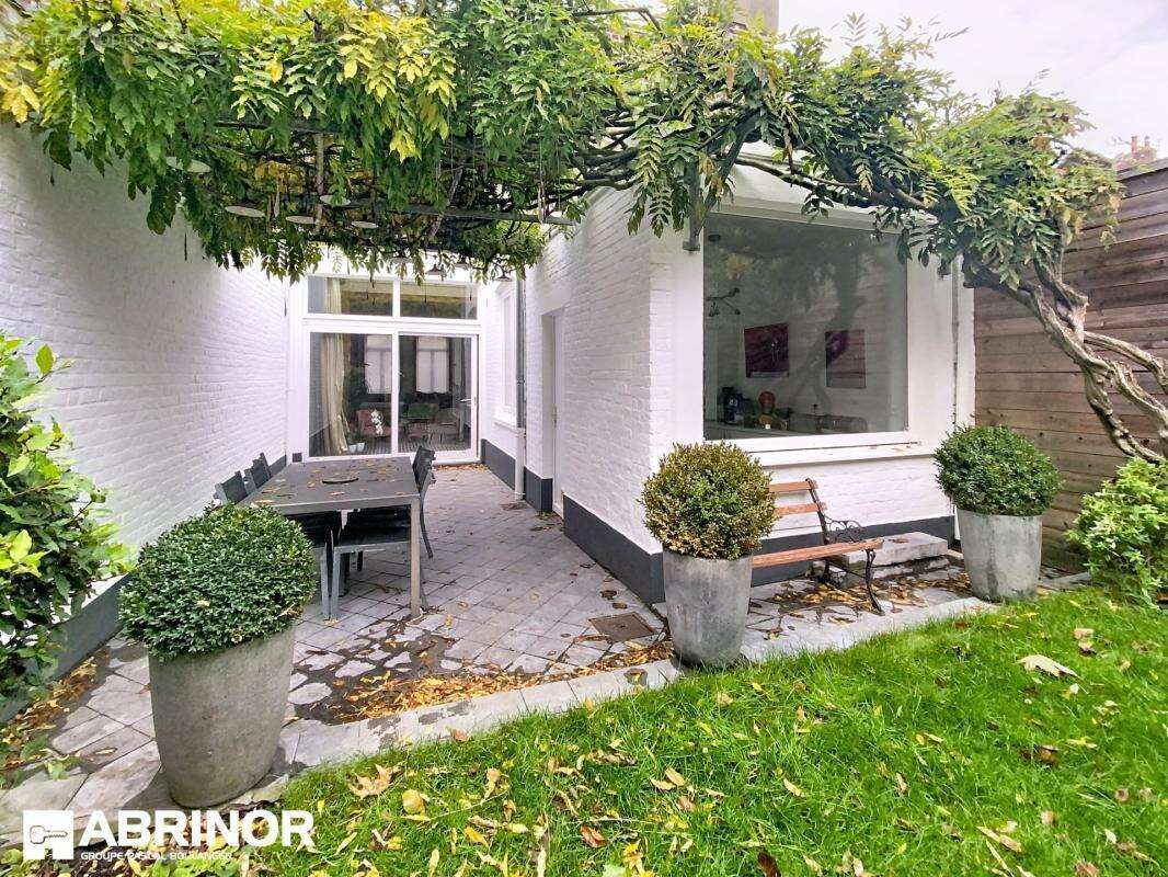 Maison bourgeoise a lille st maurice 6 chambres jardin sud - photo 22