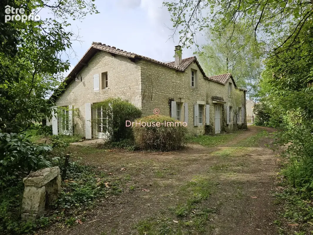 Maison 8 pièces 167 m² à vendre à Prahecq (79230) - photo 23