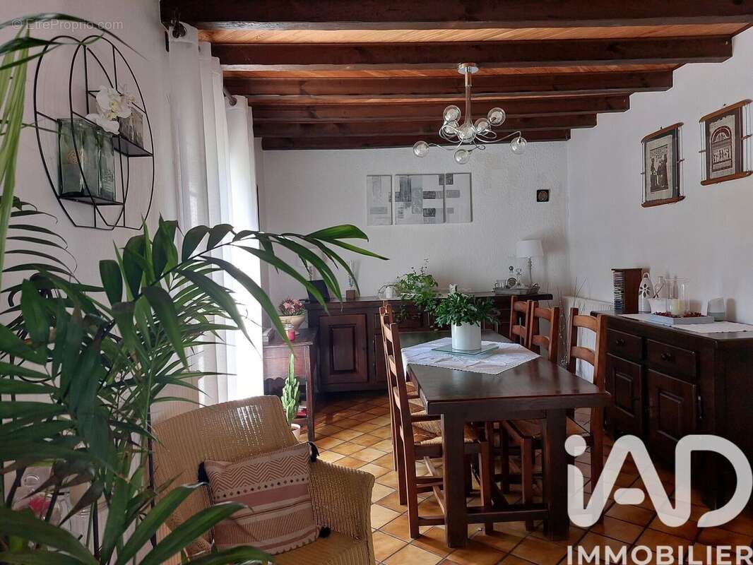 Photo 6 - Maison à SAINT-PANDELON