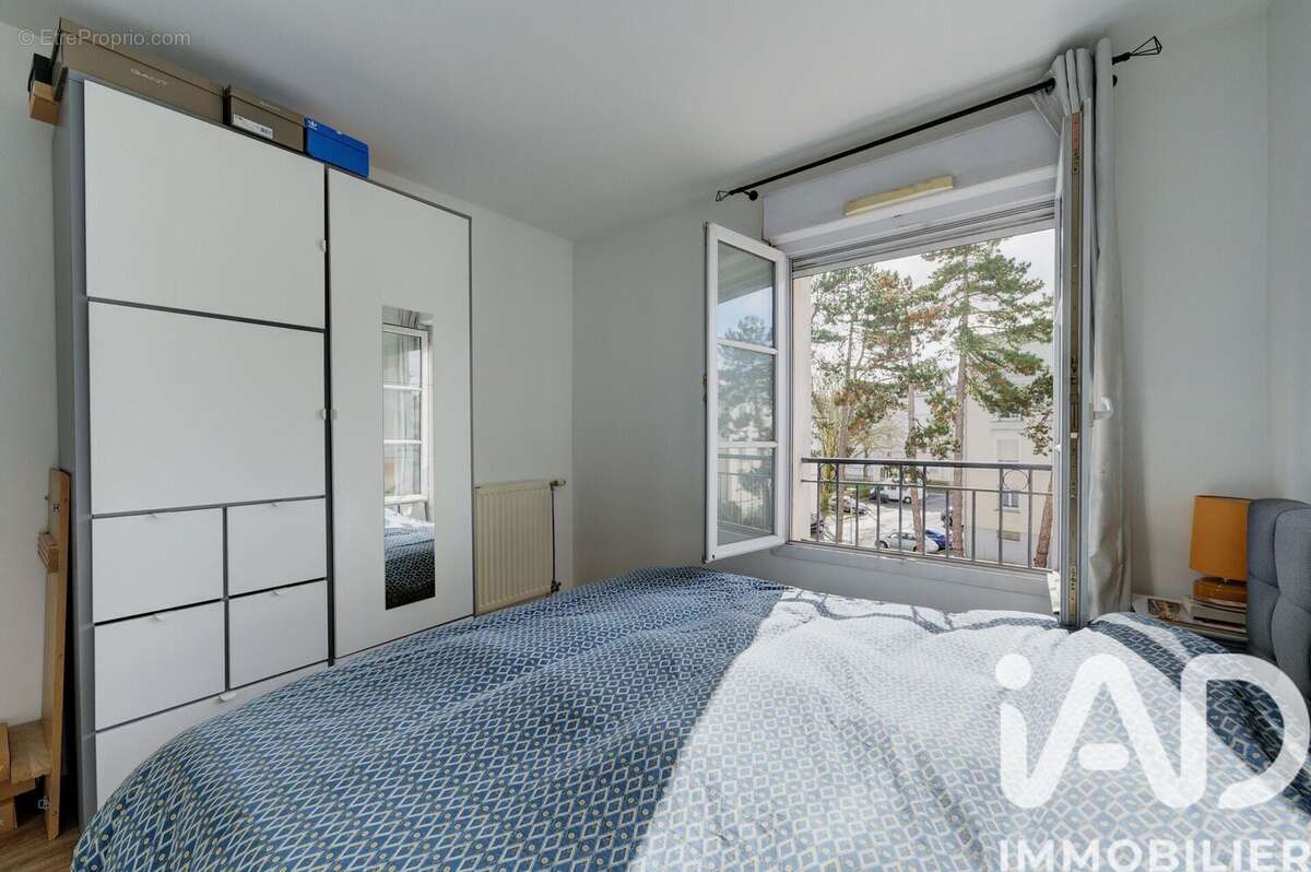 Photo 8 - Appartement à LE PLESSIS-ROBINSON