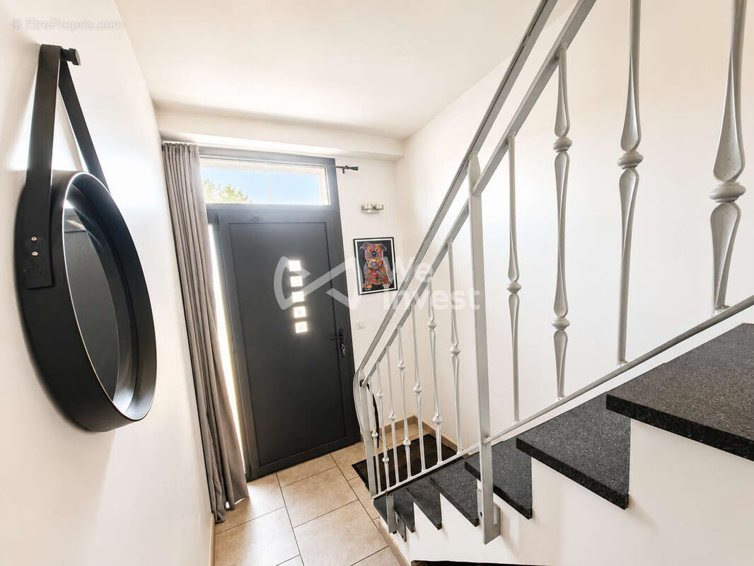 Appartement 47 m² à Sainte-Genevieve  - photo 6