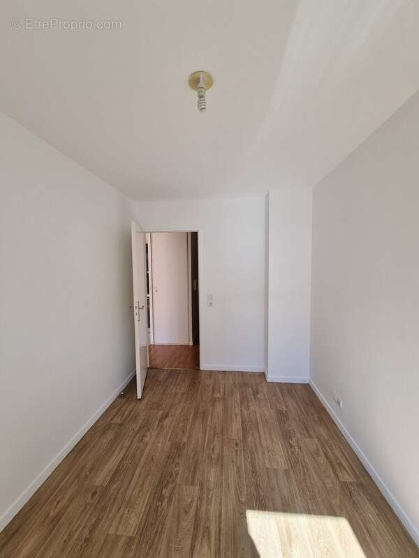 Appartement 53 m² à Montigny-Les-Cormeilles  - photo 9